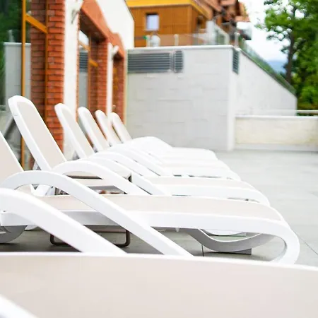Apartman Stone Hill - 8a37 *